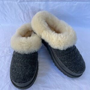 Ugg Cozy Gray Women's Slip-on